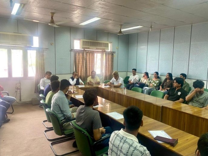 Interaction with students and faculty — Lecture
